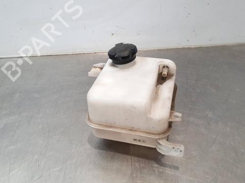 Used Expansion tank HYUNDAI ix35 (LM, EL, ELH) 1.7 CRDi (116 hp) 15033909
