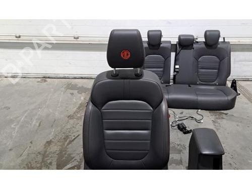 Sæde sæt Sæde sæt MG MG ZS SUV (AZS1) 1.0 T-GDi (111 hp) 33248061 33248061