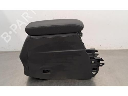 Used Armrest / Center console PEUGEOT 208 II (UB_, UP_, UW_, UJ_) e-208 (136 hp) 30739476