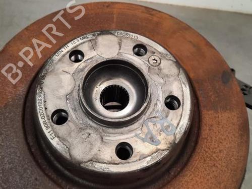 Right rear steering knuckle MERCEDES-BENZ C-CLASS (W205) C 200 d (205.007) | BP23580161M28 