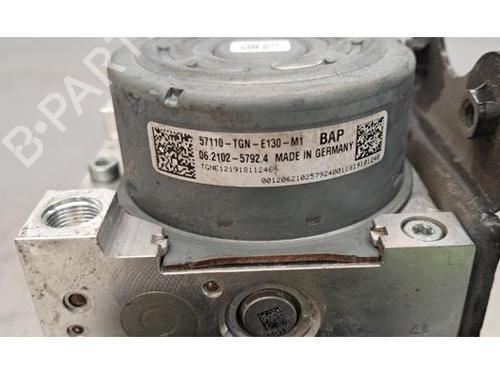 ABS pump HONDA CIVIC X Saloon (FC_) 1.6 i-DTEC (FC8) | BP27992271M43 