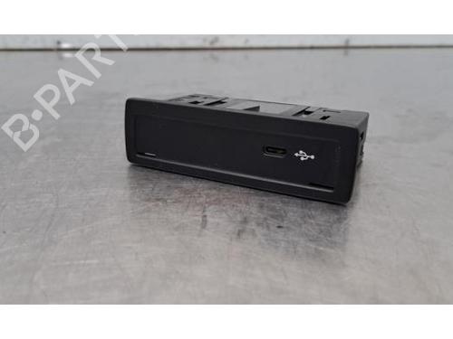Used Electronic module Electronic module 37038067 37038067