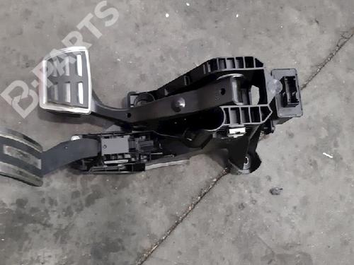 Used Pedal Pedal VW TIGUAN (AD1, AX1) 2.0 TDI (150 hp) 10877077 10877077
