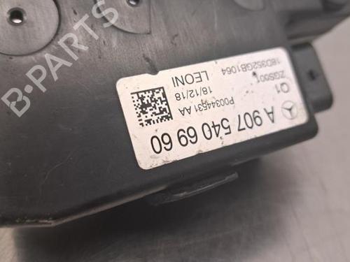 Fuse box MERCEDES-BENZ SPRINTER 3,5-t Van (B907, B910) 319 CDI All-wheel Drive (907.633, 907.635, 907.637) | BP23595054E1