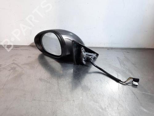 left-mirror-alfa-romeo-giulia-952_-2015-33167509 main image