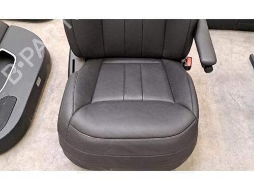 Seats set LAND ROVER RANGE ROVER V (L460) D300 MHEV AWD | BP36480161C78 - Image 3