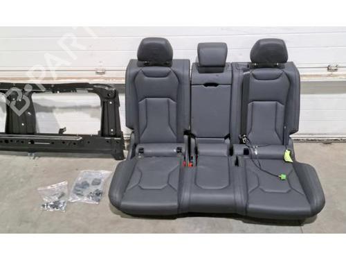 banco-traseiro-lamborghini-urus-2018-39153231 main image
