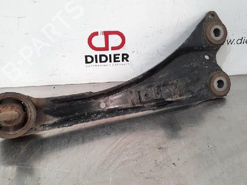 Right rear suspension arm TOYOTA AURIS (_E18_) 1.8 Hybrid (ZWE186_, ZWE186R) | BP10873620M15 