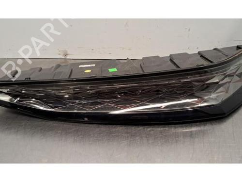 Rückleuchte Rechts für DS DS 7 Crossback (J4_, JR_, JC_) E-TENSE 4x4 (J45GBU) (300 hp) 31705510