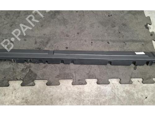 Used Right sideskirt Right sideskirt LAND ROVER DEFENDER Station Wagon (L663) D200 MHEV 4x4 (200 hp) 40552916 40552916