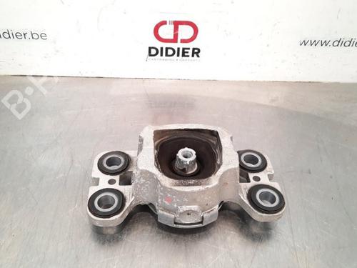 Used Engine mount VOLVO XC60 I SUV (156) D3 (150 hp) 10897195