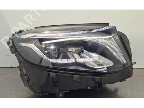 Used Right headlight MERCEDES-BENZ C-CLASS (W205) C 200 d (205.007) (136 hp) 32431222