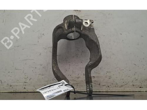 Used Right front suspension arm Right front suspension arm LAND ROVER RANGE ROVER SPORT II (L494) 5.0 SCV8 4x4 (575 hp) 40552776 40552776