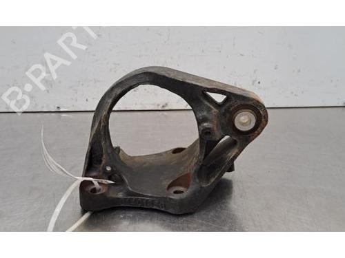 Używane Wspornik / Uchwyt Wspornik / Uchwyt VOLVO S80 II (124) D4 (181 hp) 37251888 37251888