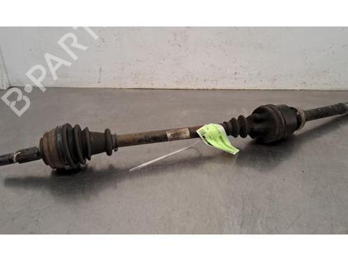 Used Right front driveshaft PEUGEOT 308 II (LB_, LP_, LW_, LH_, L3_) 1.6 BlueHDi 120 (120 hp) 29195569