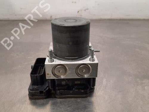 Used ABS pump RENAULT CAPTUR II (HF_) TCe 90 (HFM6) (91 hp) 23630693