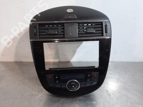 Used Climate control NISSAN PULSAR Hatchback (C13) 1.2 DIG-T (115 hp) 15034966