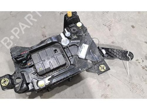 Used AdBlue tank AdBlue tank OPEL ASTRA L Sports Tourer (OV5) 1.5 CDTi (FCYHZT, FCYHZJ) (131 hp) 32739731 32739731