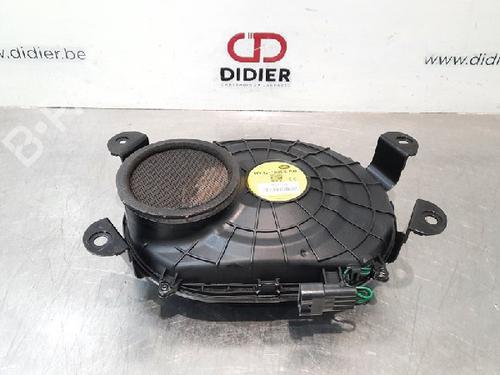 Used Speaker LAND ROVER DISCOVERY V (L462) 2.0 Td4 4x4 (180 hp) 15022096