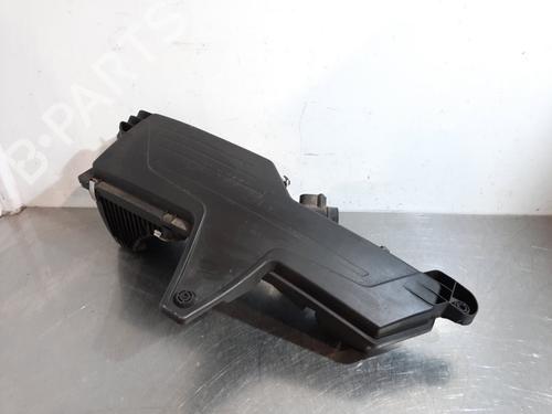 Used Air filter box BMW 3 (F30, F80) 316 i (136 hp) 15971397