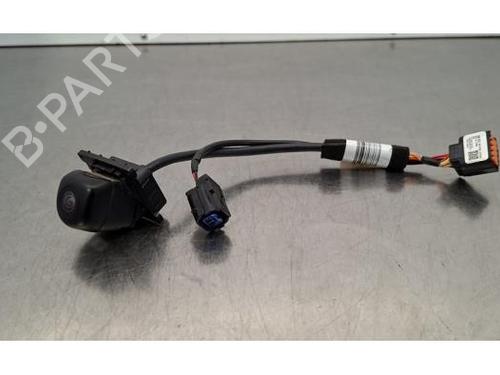 BP33167436E14 main image