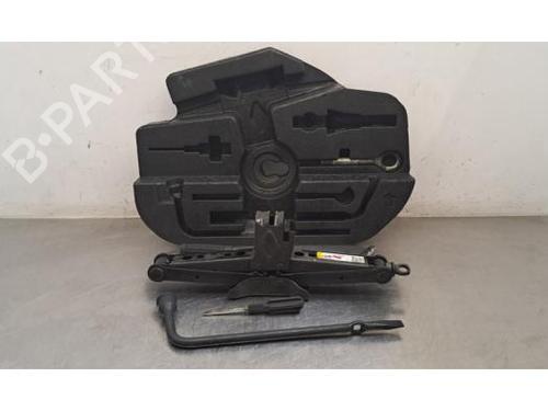 Bordwerkzeug für Bordwerkzeug 37514872 37514872
