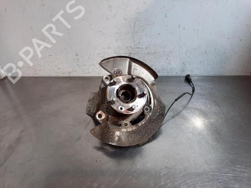 Used Left front steering knuckle LAND ROVER RANGE ROVER EVOQUE (L551) 2.0 D150 (150 hp) 23599936