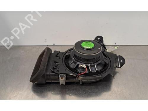 Haut-parleur VOLVO XC40 (536) Recharge AWD (408 hp) 30924311