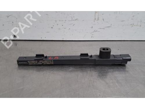 Used Antenna/Base Antenna/Base 39153329 39153329