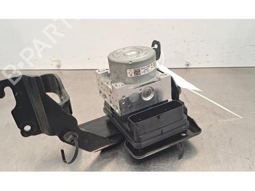 Used ABS pump PEUGEOT 208 II (UB_, UP_, UW_, UJ_) 1.2 PureTech 100 (101 hp) 32287555