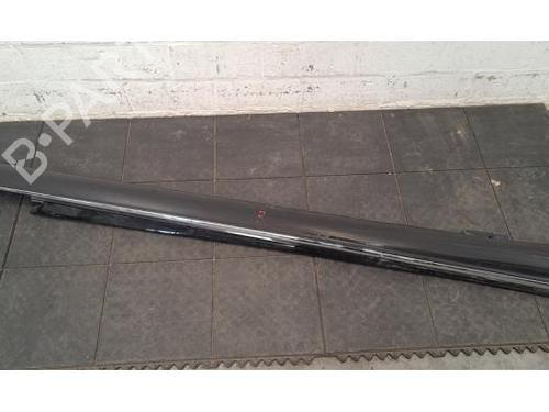 Right sideskirt MERCEDES-BENZ C-CLASS (W205) C 200 d (205.011) A2056907002