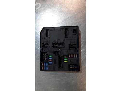 Fuse box RENAULT KADJAR (HA_, HL_) 1.3 TCe 140 (HLNB, HLN1) | BP40025847E1 - Image 3