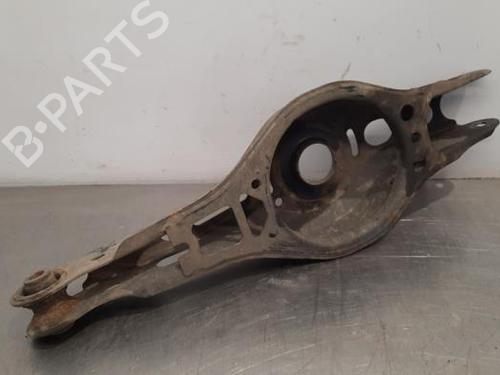 Right rear suspension arm TOYOTA COROLLA Estate (_E21_) 1.8 Hybrid (ZWE211W) | BP18237069M15 
