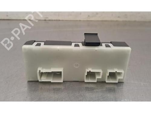 Used Electronic module Electronic module BMW i3 (I01) s Electric (184 hp) 33892676 33892676