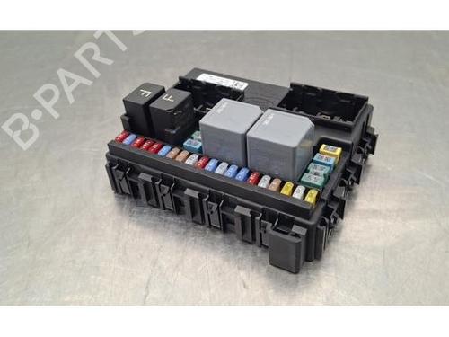 Fuse box LAND ROVER DEFENDER Station Wagon (L663) D200 MHEV 4x4 | BP40517655E1 - Image 5