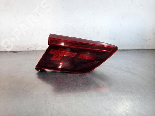 Used Left taillight Left taillight 38039511 38039511