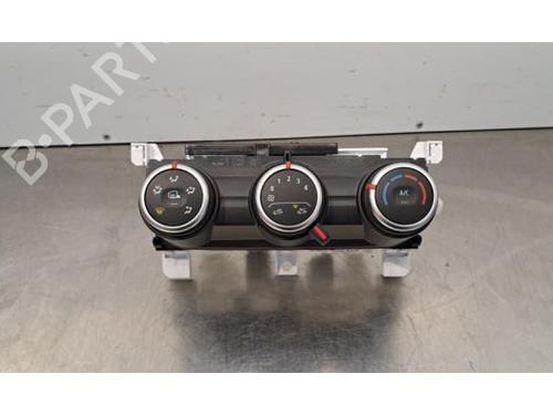 Used Climate control RENAULT EXPRESS Box Body/MPV 1.5 Blue dCi 95 (F6AB) (95 hp) 31273795