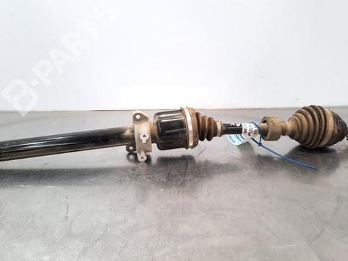 Used Right front driveshaft Right front driveshaft MINI MINI CLUBMAN (F54) Cooper D (150 hp) 10897973 10897973