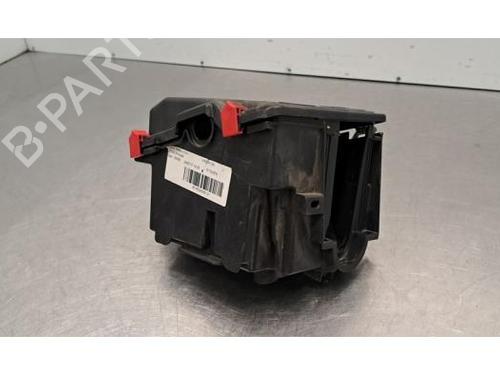 Used Fuse box Fuse box OPEL GRANDLAND / GRANDLAND X (A18, P1UO) 1.6 Turbo D (75) (120 hp) 40614545 40614545