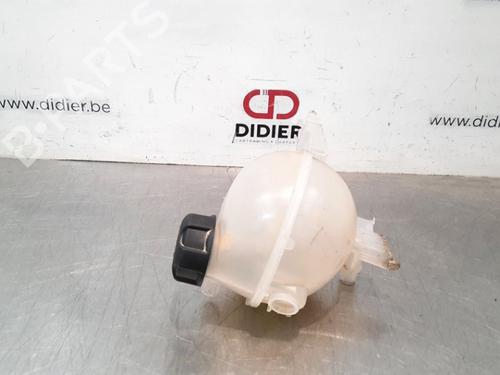 Used Expansion tank CITROËN C3 AIRCROSS II (2R_, 2C_) 1.2 PureTech 110 (2RHNZB, 2RHNZW, 2RHNPX, 2RHNPJ) (110 hp) 10896861