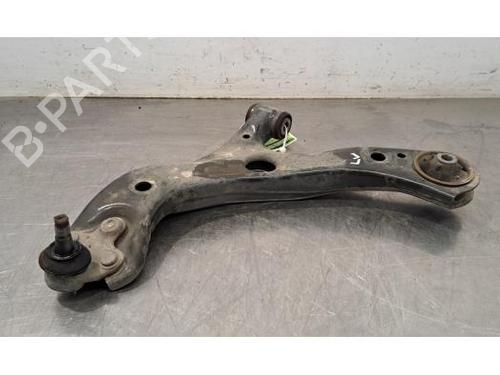 Used Left front suspension arm TOYOTA COROLLA Estate (_E21_) 1.8 Hybrid (ZWE211) (122 hp) 26589912