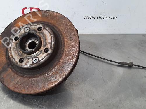 Used Left front steering knuckle DACIA SANDERO II 1.5 dCi (90 hp) 10871488
