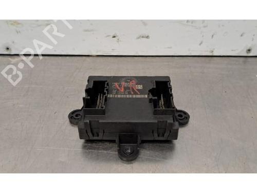 Used Electronic module LAND ROVER RANGE ROVER SPORT II (L494) 3.0 SDV6 4x4 (306 hp) 30501106