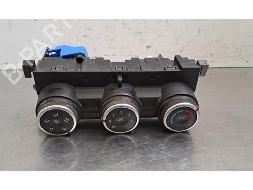 Used Climate control Climate control 37686384 37686384