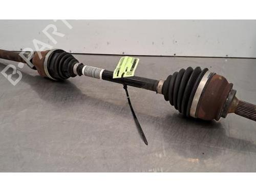 Used Right front driveshaft PEUGEOT 308 III (FB_, FH_, FP_, F3_, FM_) PureTech 130 (FPHNSL, FPHNST) (131 hp) 31698708