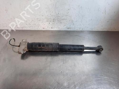Used Right rear shock absorber MASERATI QUATTROPORTE VI 3.0 S Q4 (430 hp) 32660911