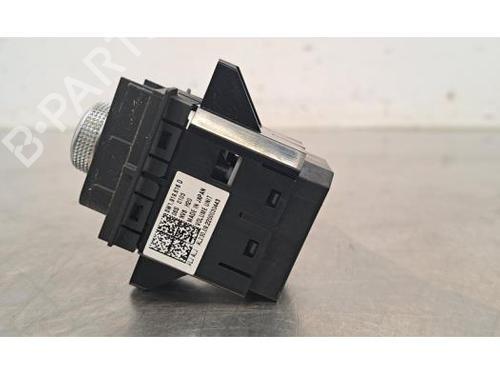 Commutateur AUDI A4 B9 (8W2, 8WC) 35 TFSI Mild Hybrid | BP29015887I30 