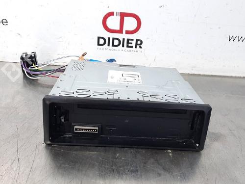 Used Radio MERCEDES-BENZ SPRINTER 3,5-t Van (B906) 310 CDI (906.631, 906.633, 906.635, 906.637) (95 hp) 15016109