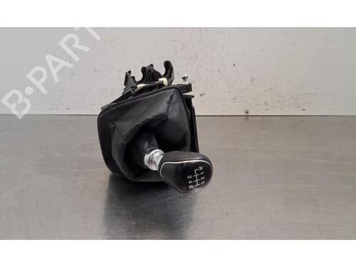 Used Gear lever Gear lever 37689425 37689425