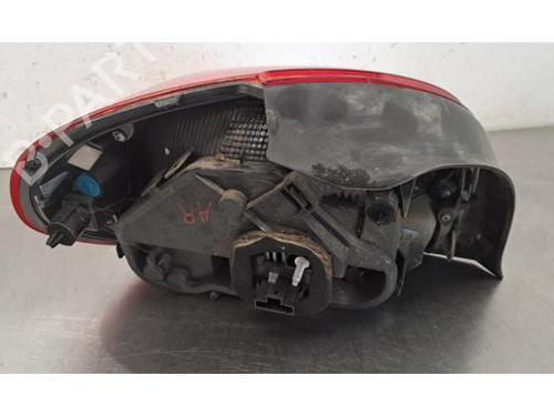Right taillight CITROËN C3 III (SX) 1.5 BlueHDi 100 (SXYHYP, SXYHTU) | BP33307407C35 - Image 2